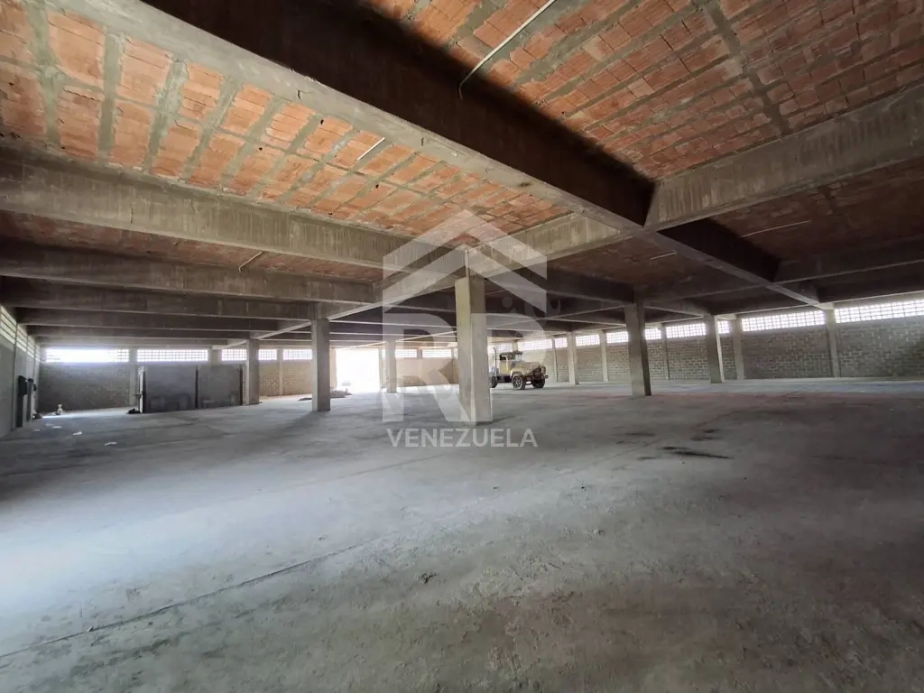 CRG-001 Galpón en Venta o Alquiler en la Zona II, Barquisimeto