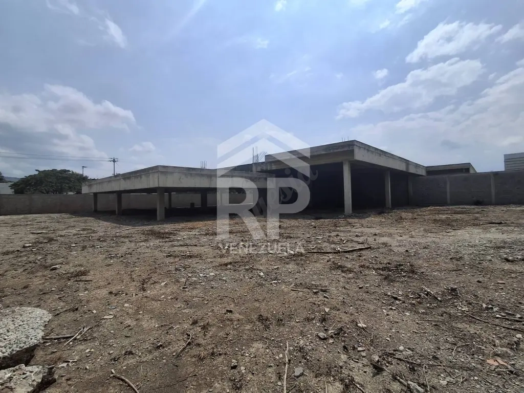 CRG-001 Galpón en Venta o Alquiler en la Zona II, Barquisimeto