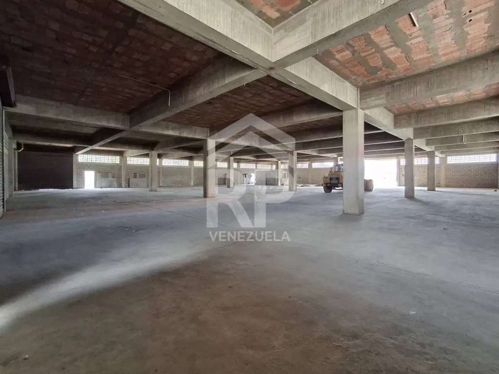 CRG-001 Galpón en Venta o Alquiler en la Zona II, Barquisimeto