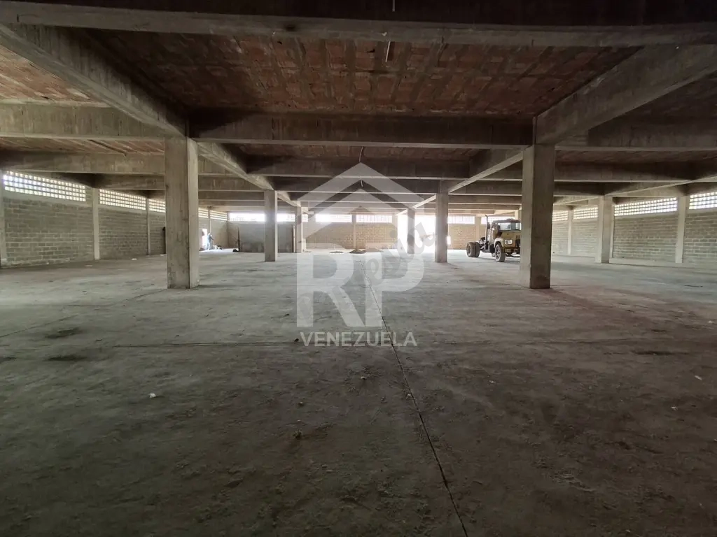CRG-001 Galpón en Venta o Alquiler en la Zona II, Barquisimeto