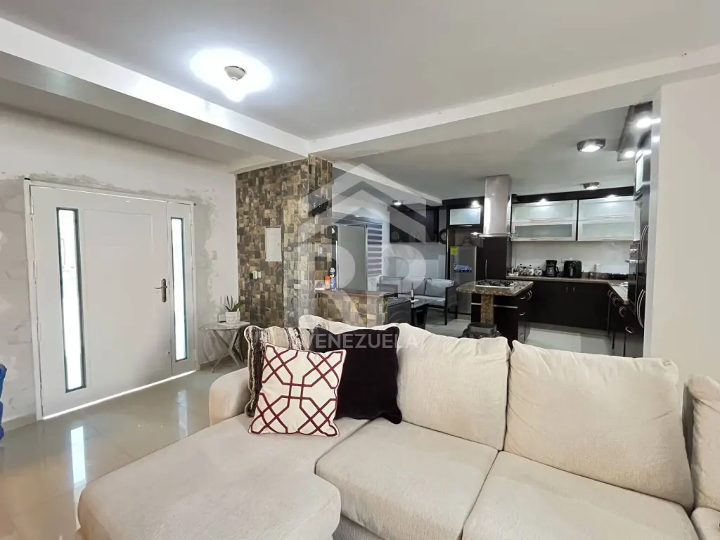 SGC-457 Townhouse en Venta en Urbanización Pedro Manuel Arcaya, Punto Fijo