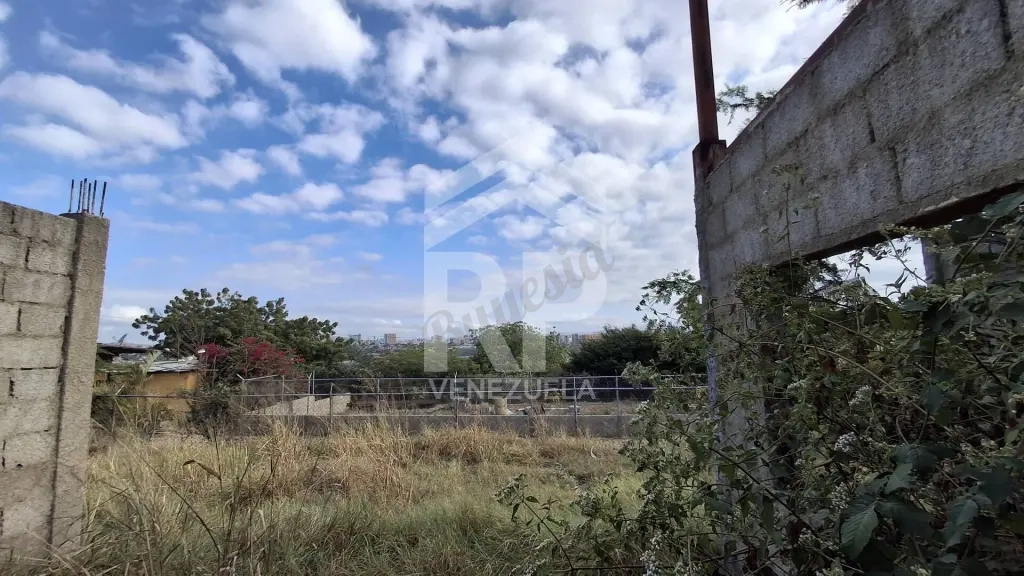 CRT-001 Terreno en Venta en el Manzano, Barquisimeto