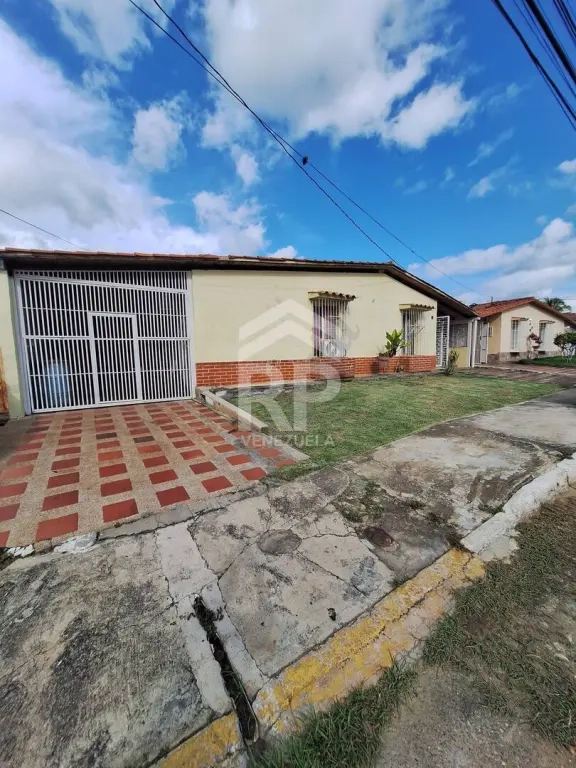 CRC-003 Casa En Venta en Urbanizacion El Valle, Barquisimeto