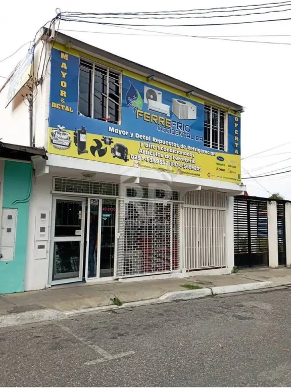 CRL-003 Local Comercial en Venta en Urb El Paraiso, Cabudare