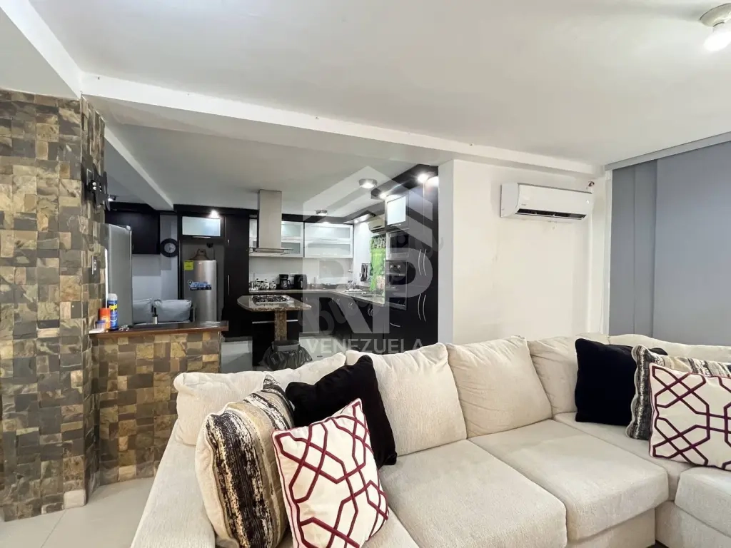 SGC-457 Townhouse en Venta en Urbanización Pedro Manuel Arcaya, Punto Fijo