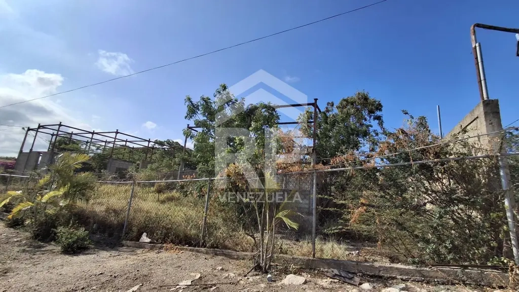 CRT-001 Terreno en Venta en el Manzano, Barquisimeto