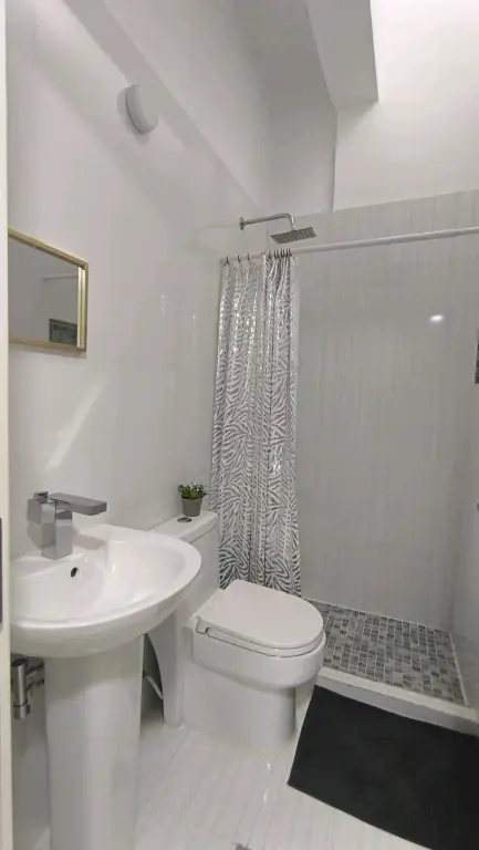 Amplia y Bella Casa en Venta en Urb. Las Morochas, San Diego.