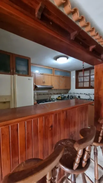 Hermoso TownHouse en Conj. Res. Victoria Villas, Naguanagua