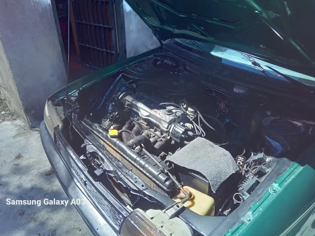 Toyota Corolla Araya Sincronico año 92