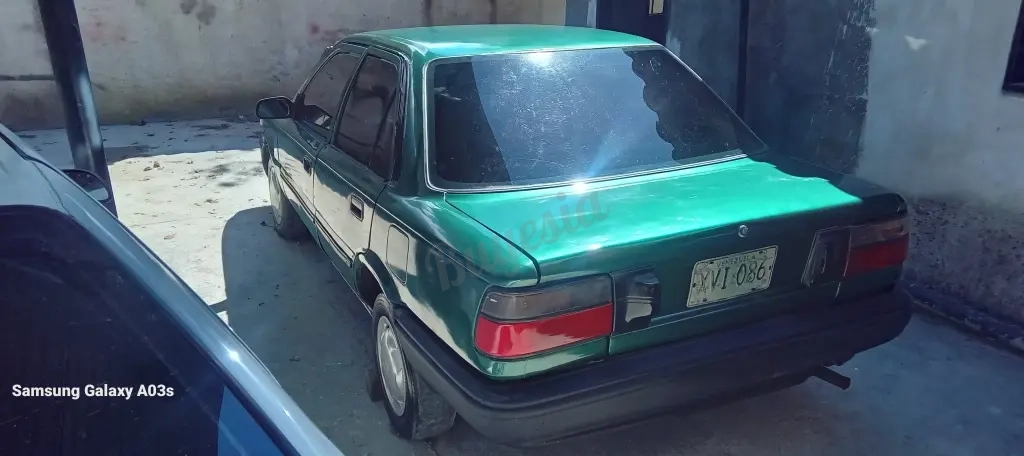Toyota Corolla Araya Sincronico año 92