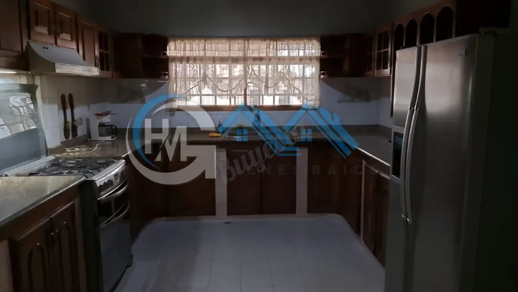 CASA EN VENTA, URB. LA FLORESTA - MATURIN