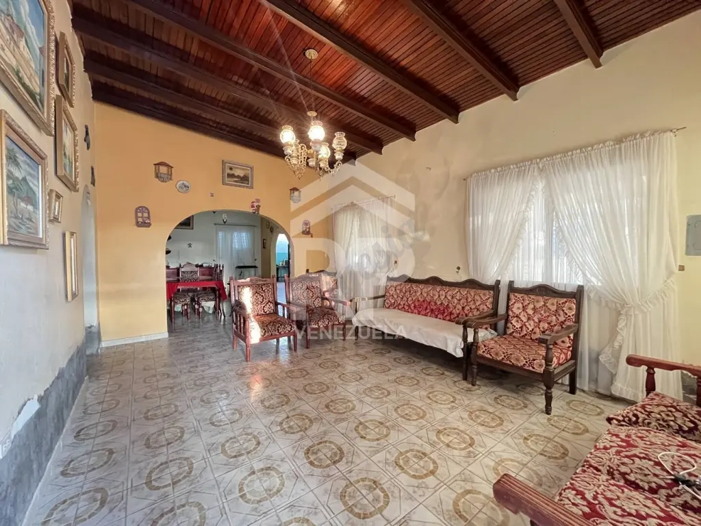 SGC-455 Parcela de Terreno y Vivienda en Venta en Punto Fijo