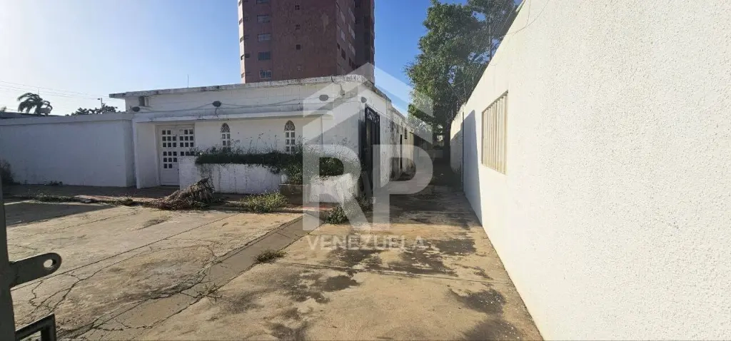 PLC-017 Casa en Venta en Sector Tierra Negra, Maracaibo
