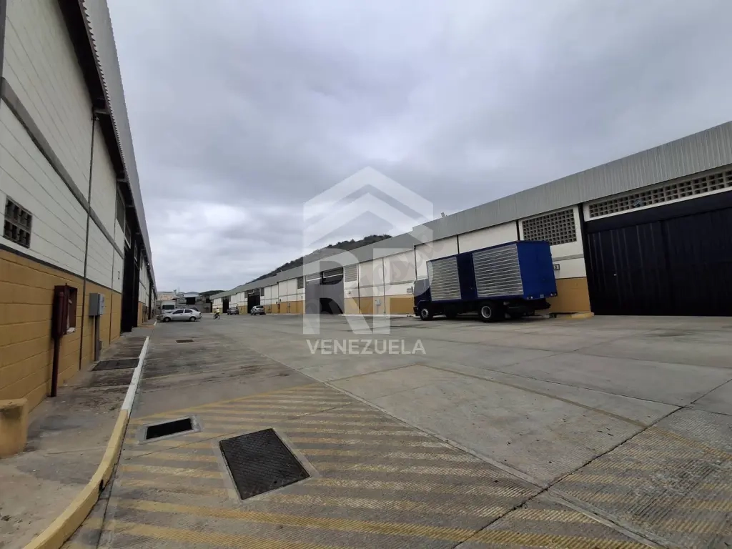 CRG-005 Galpón en Venta o Alquiler en Zona Industrial II, Barquisimeto