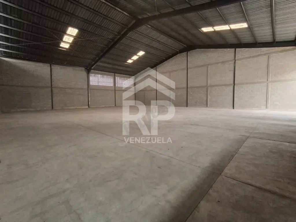 CRG-005 Galpón en Venta o Alquiler en Zona Industrial II, Barquisimeto