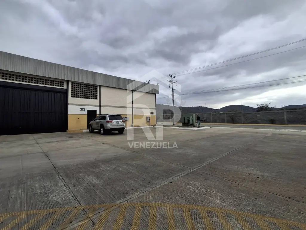 CRG-005 Galpón en Venta o Alquiler en Zona Industrial II, Barquisimeto