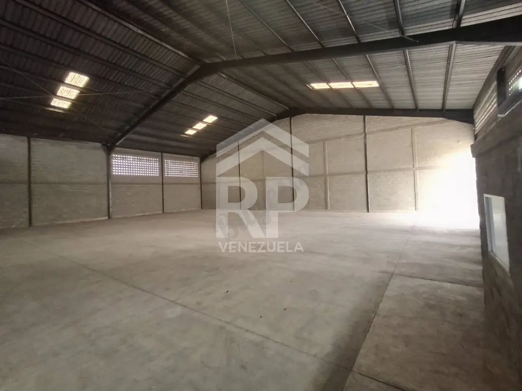 CRG-005 Galpón en Venta o Alquiler en Zona Industrial II, Barquisimeto