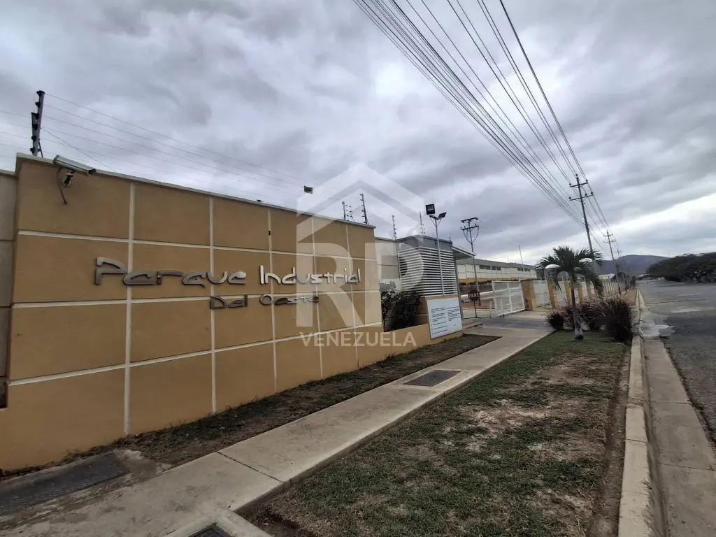 CRG-005 Galpón en Venta o Alquiler en Zona Industrial II, Barquisimeto