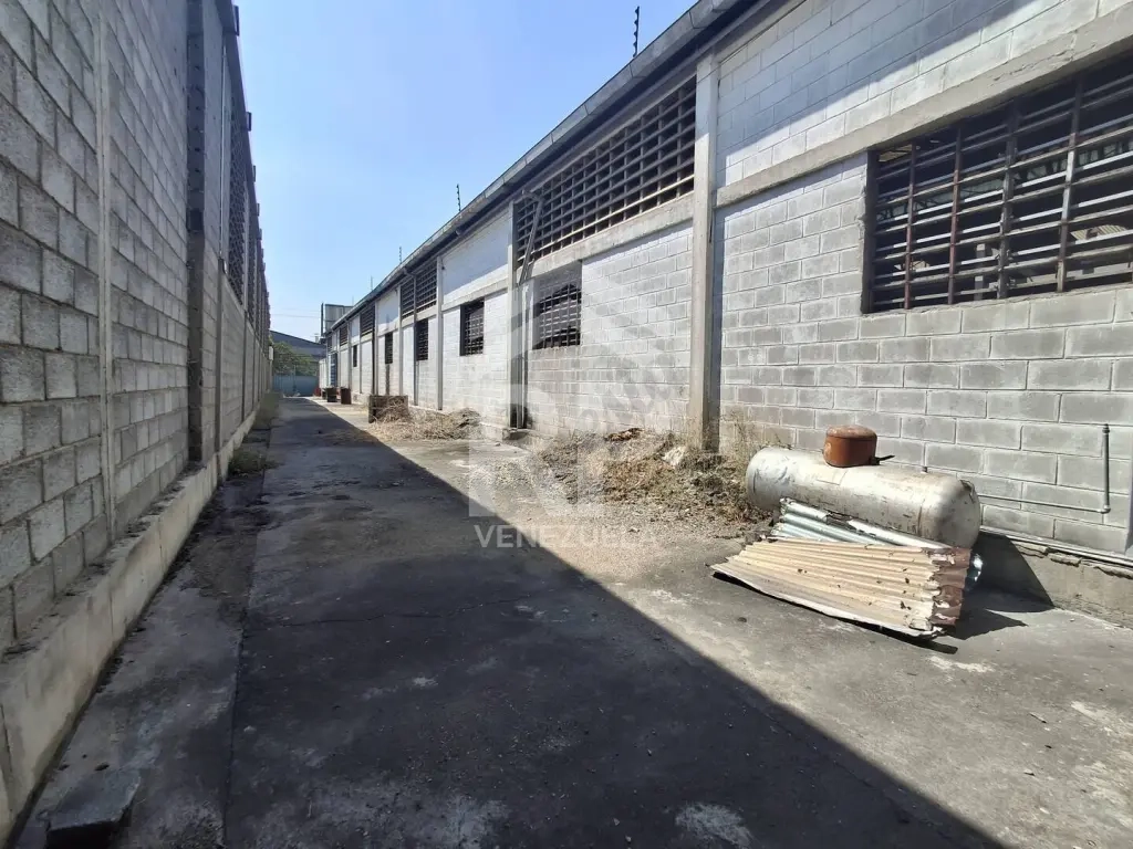CRG-004 Galpón en Venta en Zona Industrial I, Barquisimeto
