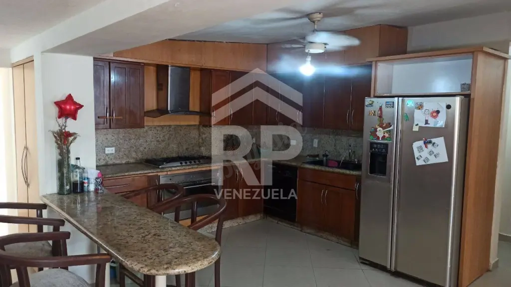 CRC-009 Casa en Venta en Urbanización Fundalara, Barquisimeto