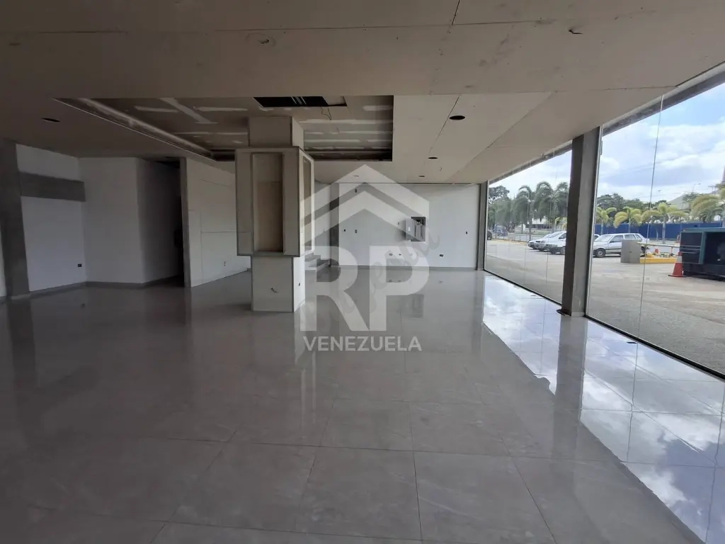 CRL-009 Local en Alquiler en Zona Industrial II, Barquisimeto