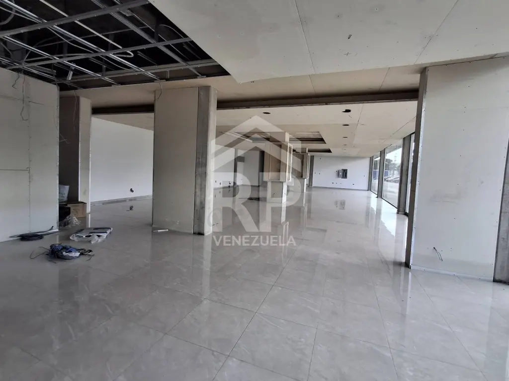 CRL-009 Local en Alquiler en Zona Industrial II, Barquisimeto