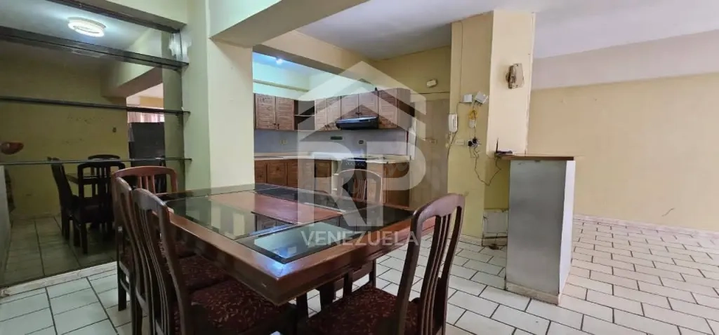 PLA-028 Apartamento en Venta en Zona Norte, Maracaibo