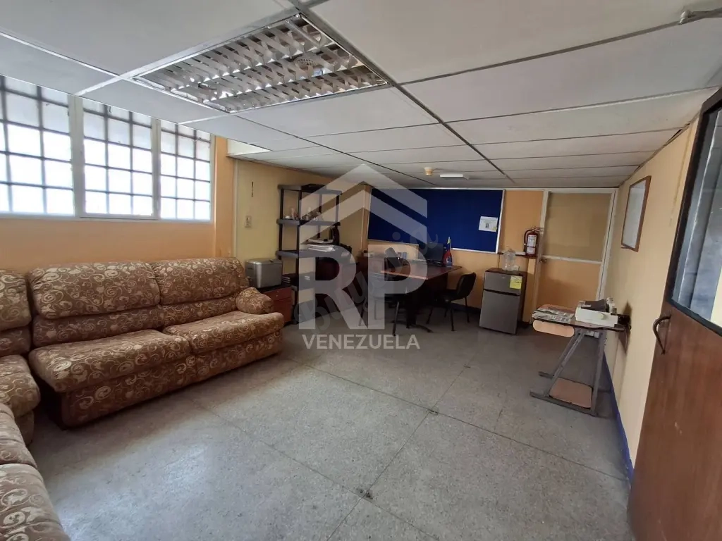 CRG-002 Galpón en Venta o Alquiler en Zona Industrial II, Barquisimeto