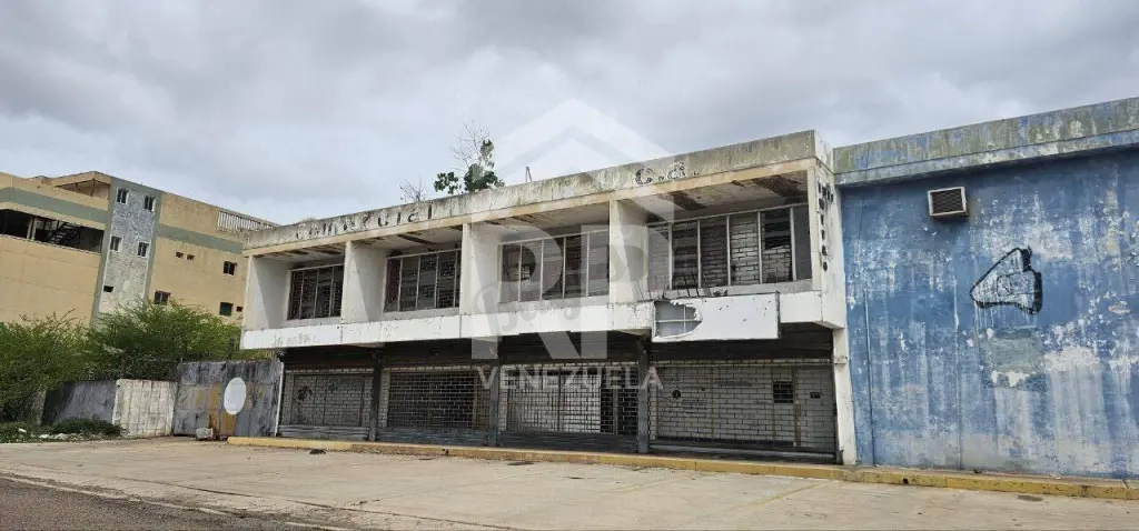 PLL-030 Local Comercial en Venta en Calle 78, Maracaibo