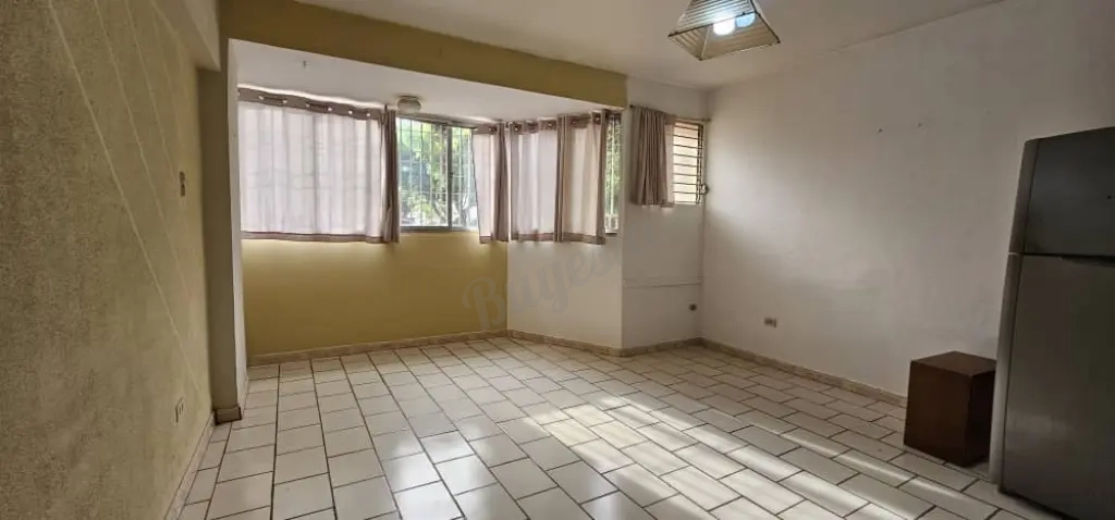 SE VENDE APARTAMENTO ZONA NORTE, MARACAIBO.