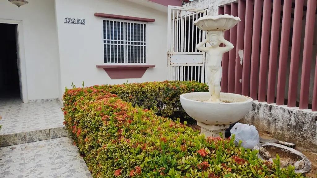 SE VENDE CASA CON EXCELENTE UBICACION ZONA OESTE, MARACAIBO