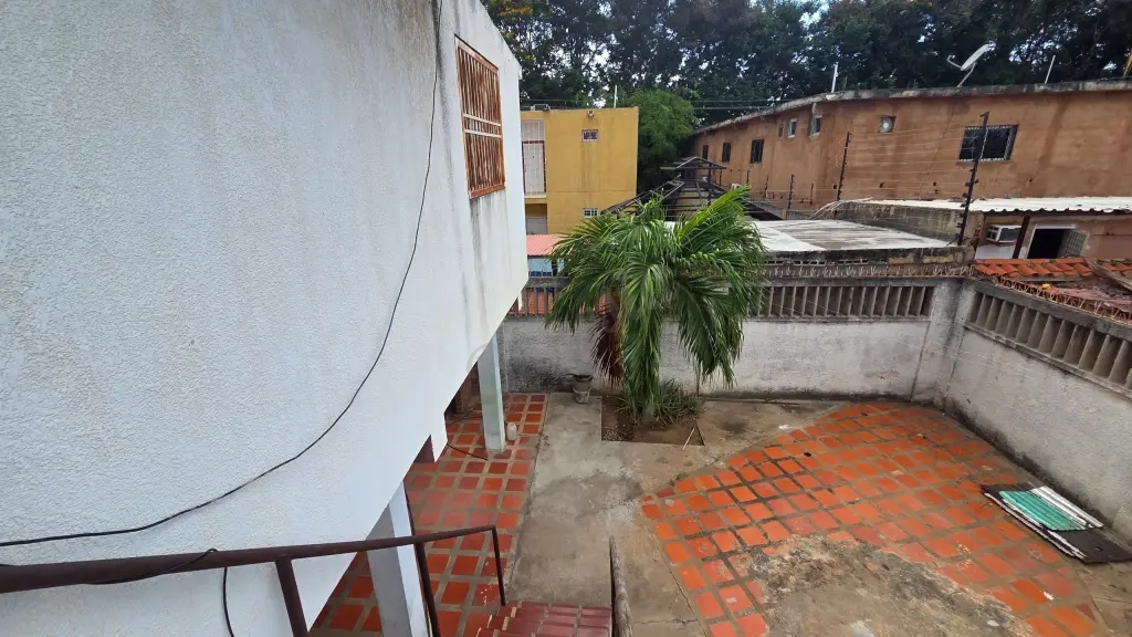 SE VENDE CASA CON EXCELENTE UBICACION ZONA OESTE, MARACAIBO