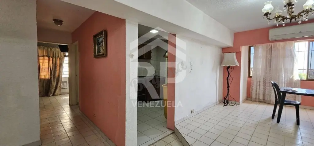 PLA-019 Apartamento en Alquiler en Zona Dr Portillo, Maracaibo