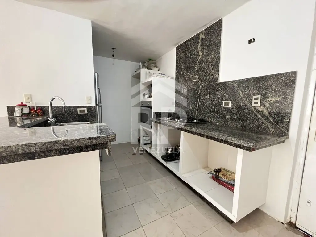 SGA-142 Apartamento en Venta en Balcones de Paraguaná II, Puerta Maraven