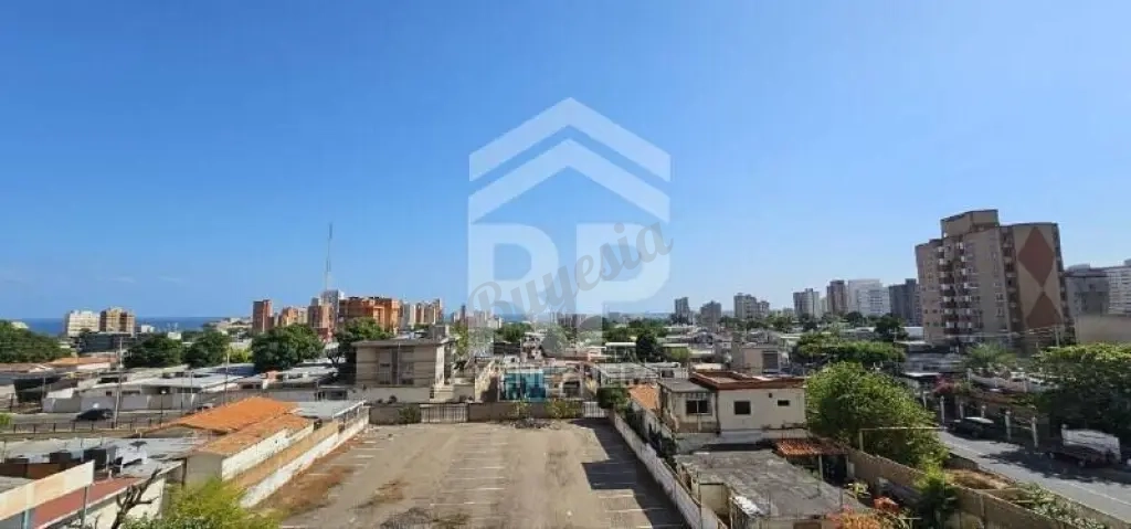PLA-019 Apartamento en Alquiler en Zona Dr Portillo, Maracaibo