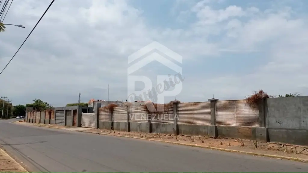 PLT-004. Terreno en Venta en Zona Norte de Maracaibo