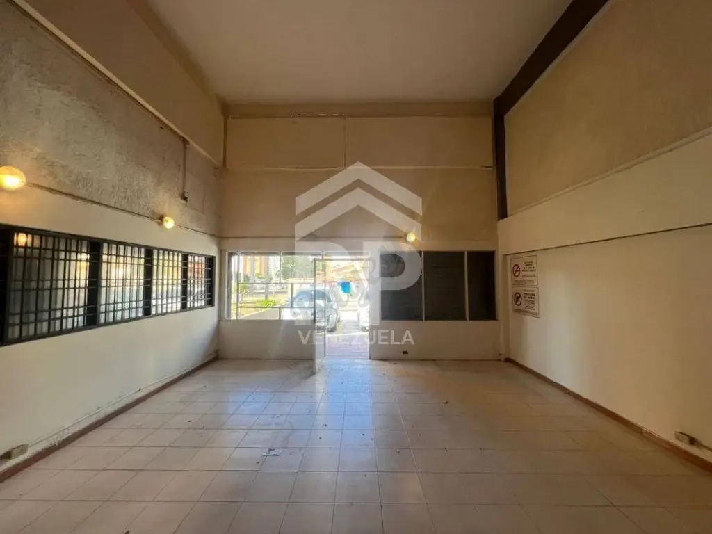 PLL-023 Local Comercial en Alquiler en Dr. Portillo, Maracaibo