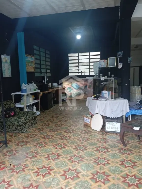 COL-002 Local Comercial en Alquiler en Calle 8, San Cristóbal Táchira