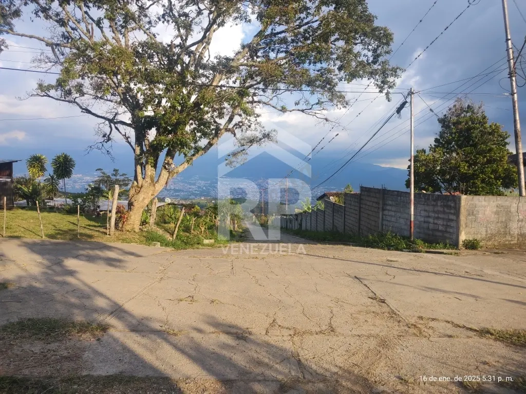 COT-001 Terreno en Venta en el Páramo El Duende, San Cristóbal