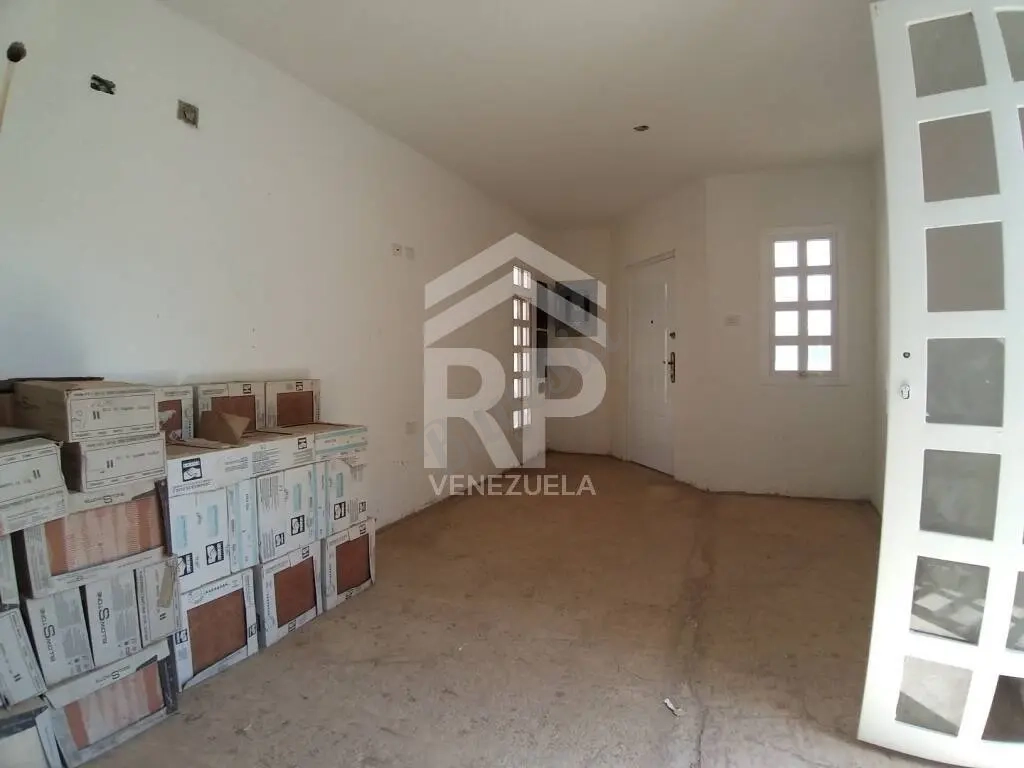 SGC-452 Casa en Obra Gris en Venta en Puerta Maraven