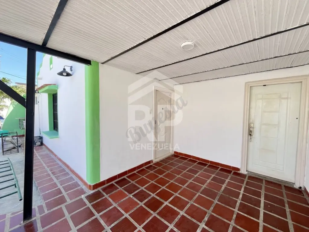SGC-446 Casa en Alquiler o Venta en la Puerta Maraven