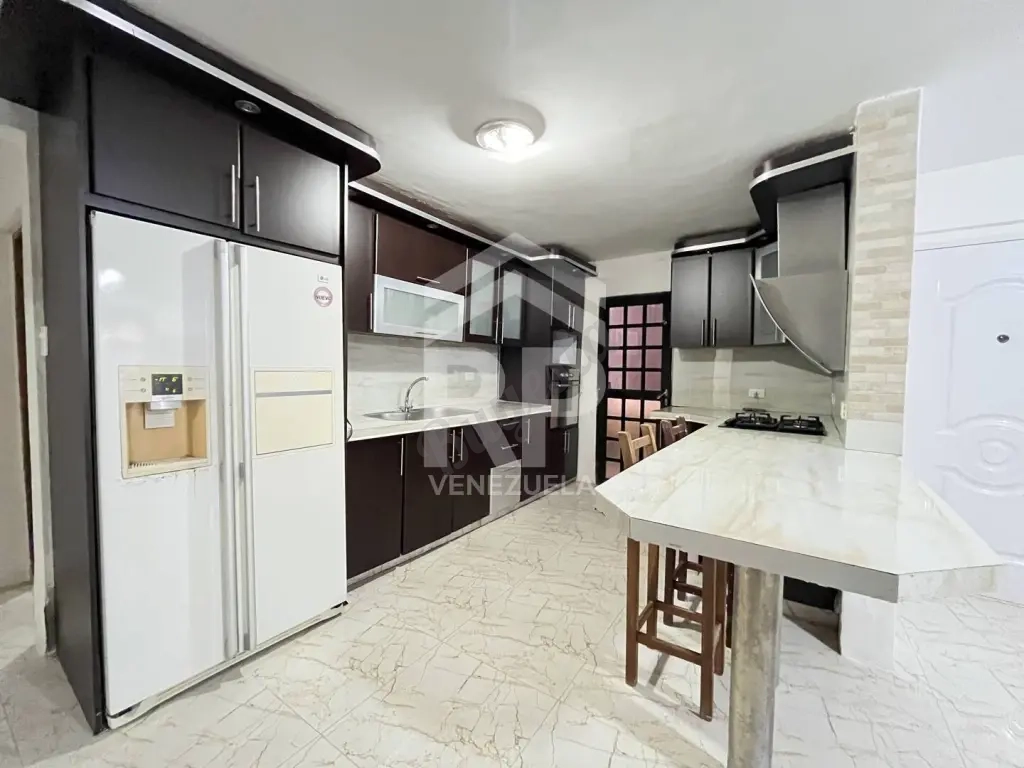 SGC-446 Casa en Alquiler o Venta en la Puerta Maraven