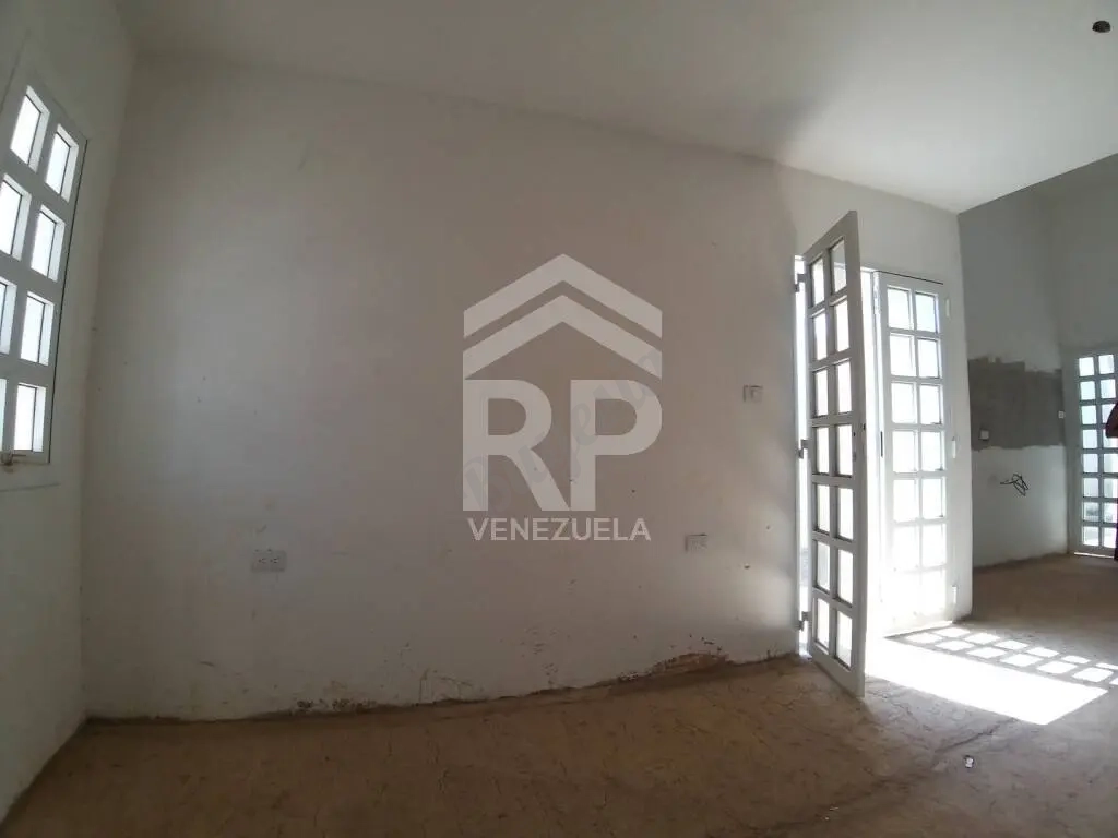 SGC-452 Casa en Obra Gris en Venta en Puerta Maraven