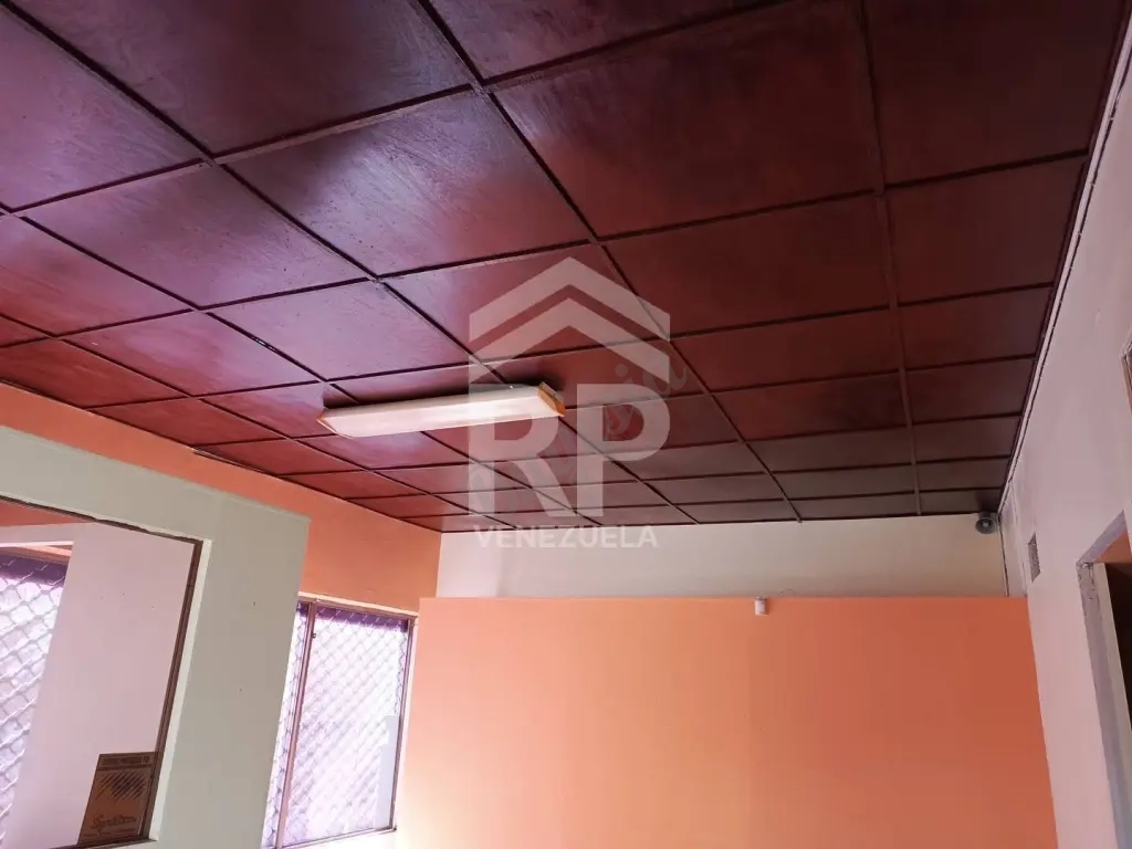 SGL-135 Local en Venta en Av. Pumarrosa