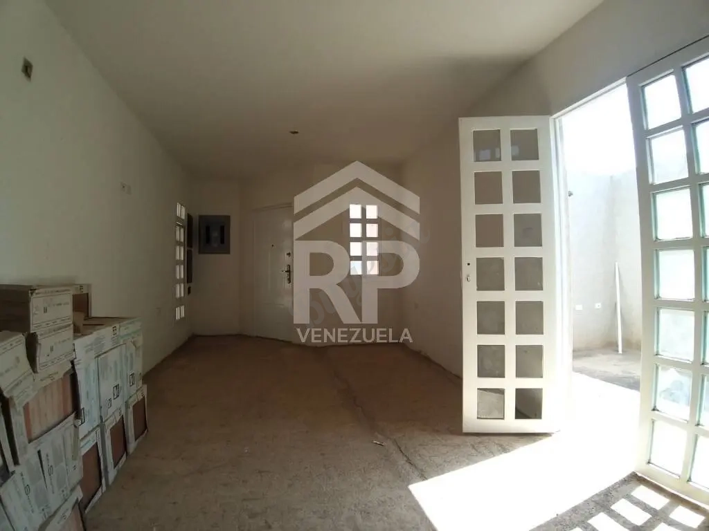 SGC-452 Casa en Obra Gris en Venta en Puerta Maraven