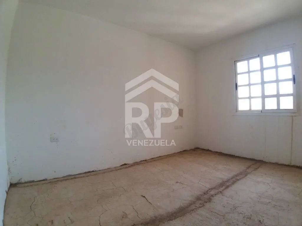 SGC-452 Casa en Obra Gris en Venta en Puerta Maraven