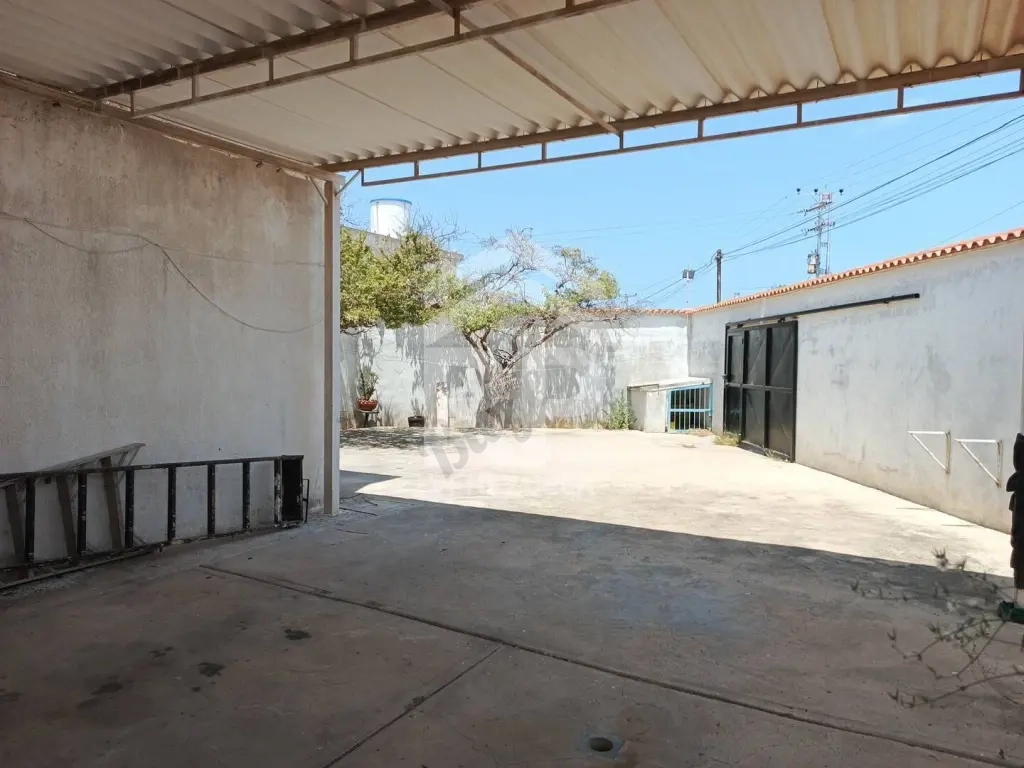 SGC-453 Casa en Venta en Urbanización España, Puerta Maraven