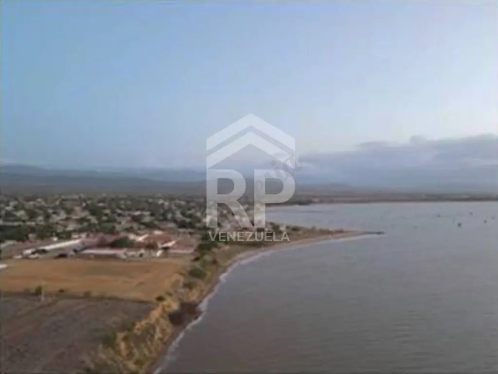 SGFC-027 Hotel en Venta en La Vela de Coro, Estado Falcón
