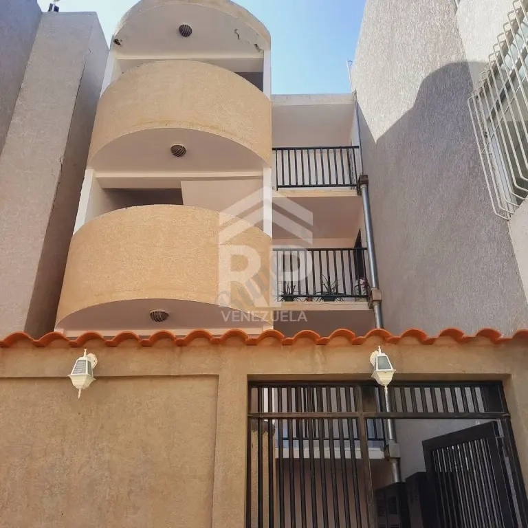 SGA-137 Apartamento en Alquiler en Balcones 2