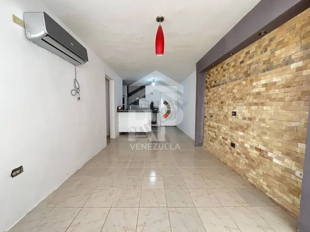 SGA-142 Apartamento en Venta en Balcones de Paraguaná II, Puerta Maraven